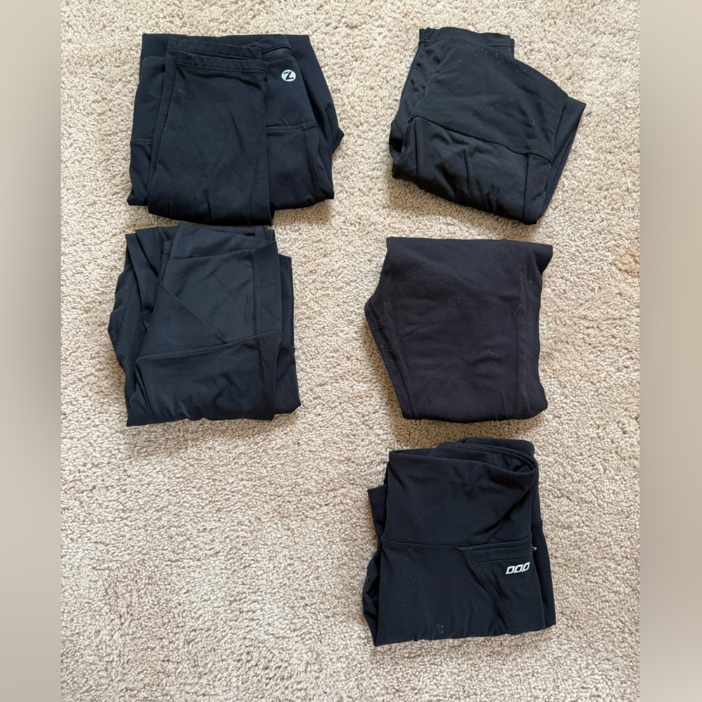 5 assorted leggings